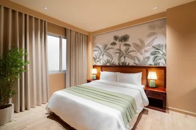 Deluxe Double Room — Amana Hotel Airport